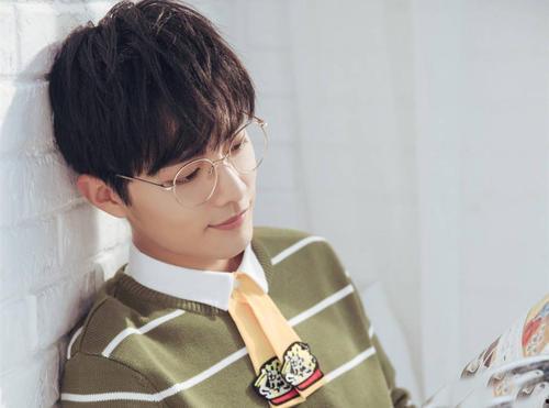 肖战最新爆料号,幕后故事与成长点滴