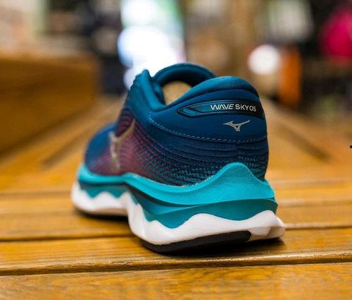 最新球鞋爆料碳板,揭秘最新球鞋碳板革命性突破